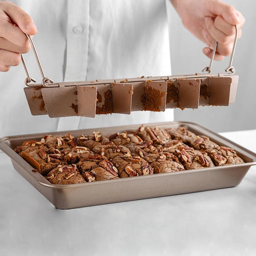 Signature Nonstick Brownie Pan: Gold Baking Pan with Removable Divider for 18 Pre-Sliced All-Edge Brownies